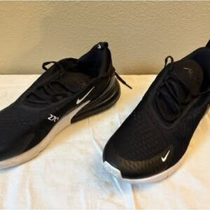 Nike Air Max 270 – Men’s Size 10.5 – Black